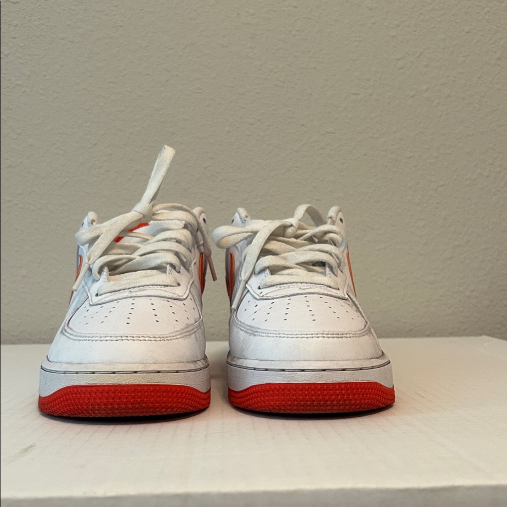 Air Force 1’s (NO box)